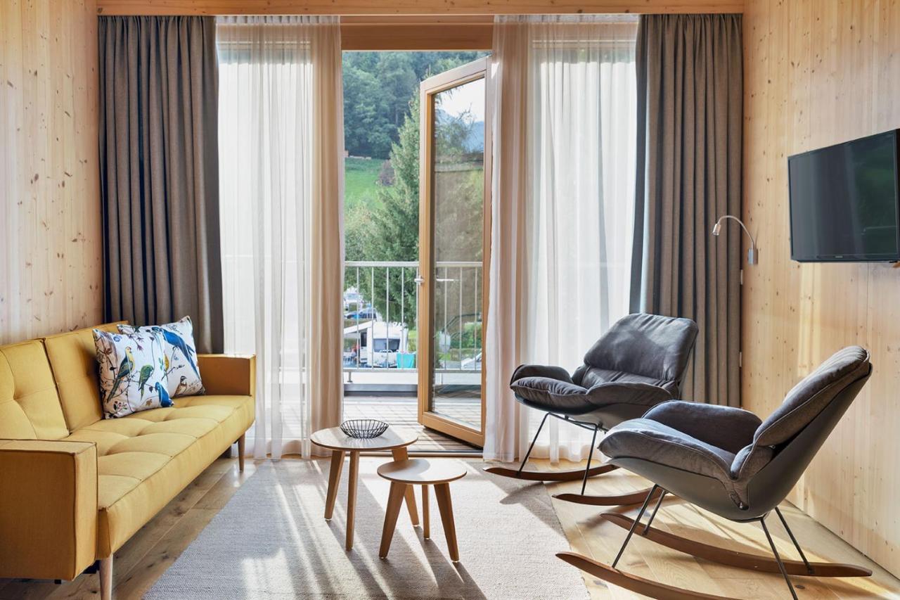 Natuerlich Hell. Aparthotel & Camping Fuegen Exterior photo