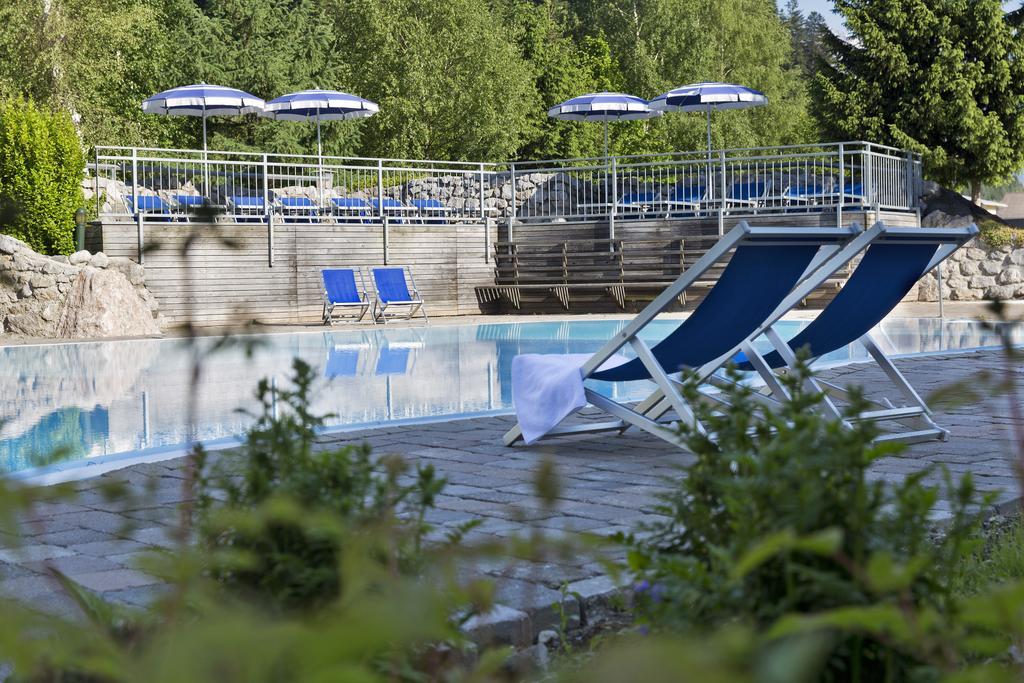 Natuerlich Hell. Aparthotel & Camping Fuegen Exterior photo